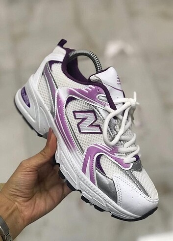 New Balance 530 beyaz spor ayakkabı 