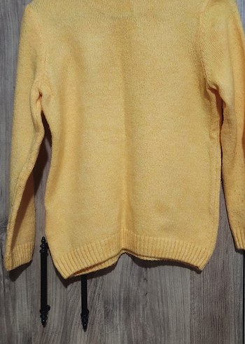 Sarı Nakışlı Triko Kadın Kazak - Görsel 2