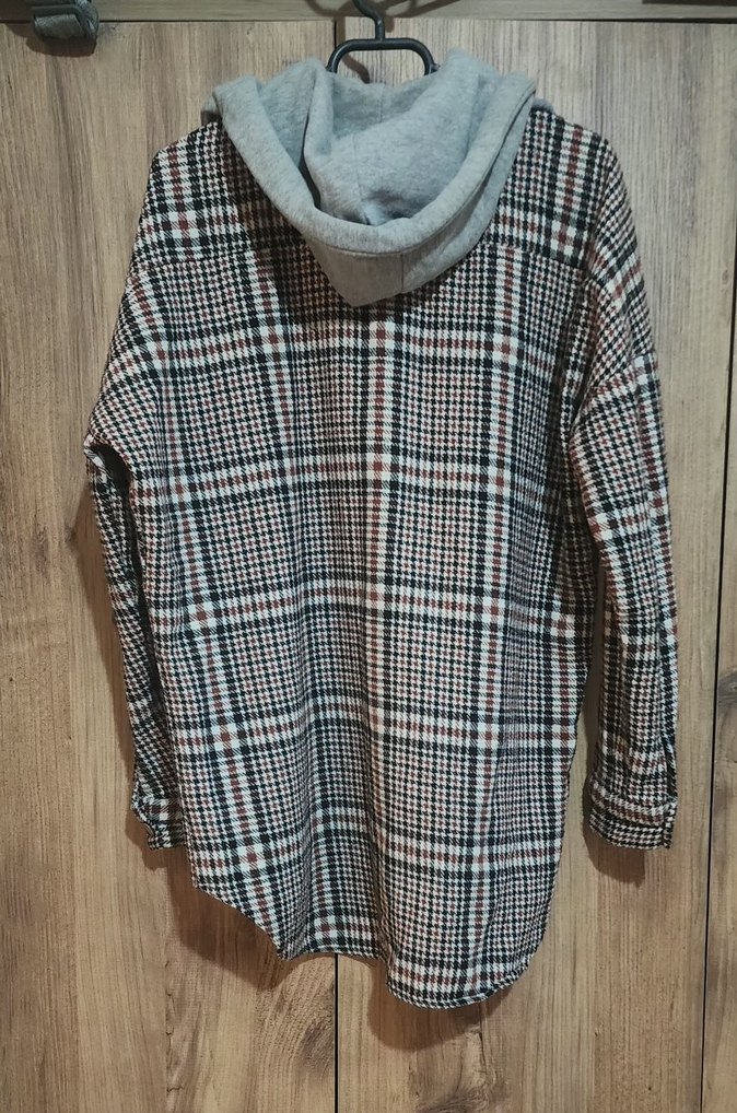 Düğmeli Uzun Kollu Kadın Gömlek - Görsel 2