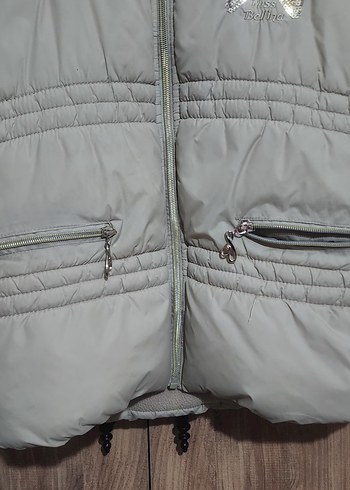 Kız Çocuk Gri Fermuarlı Sıfır Kol Yelek - Görsel 3