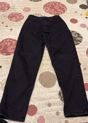 Trendyol & Milla Siyah Duz Kesim Denim Pantolon