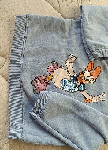 4 Yaş Beden Zara sweatshirt orjinal
