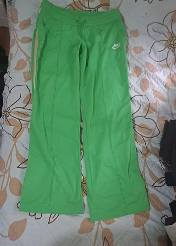 Nike Canli Yesil Rahat Esofman Alti