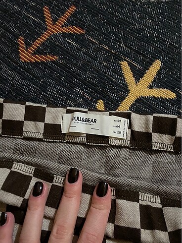 Pull and Bear pull and bear kareli mini etek