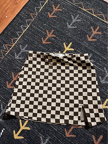 pull and bear kareli mini etek