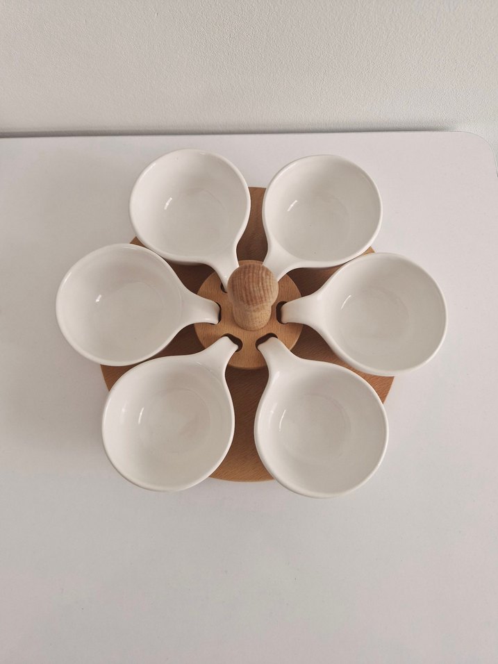 Beyaz Seramik Sosluk Seti Ahşap Standlı - Görsel 2