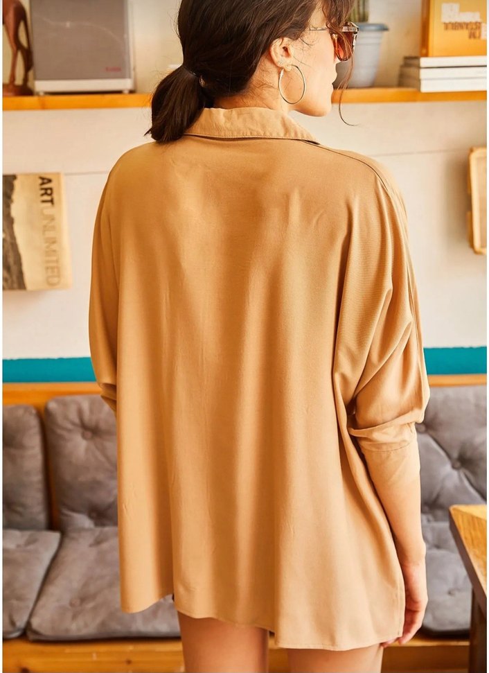 Bej Kadın Salaş Düğmeli Gömlek - Görsel 3