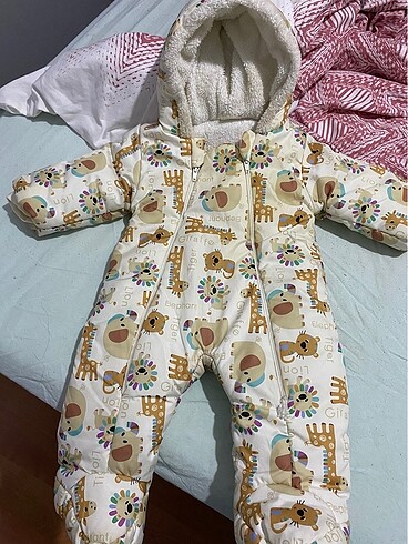 Bebek astronot mont