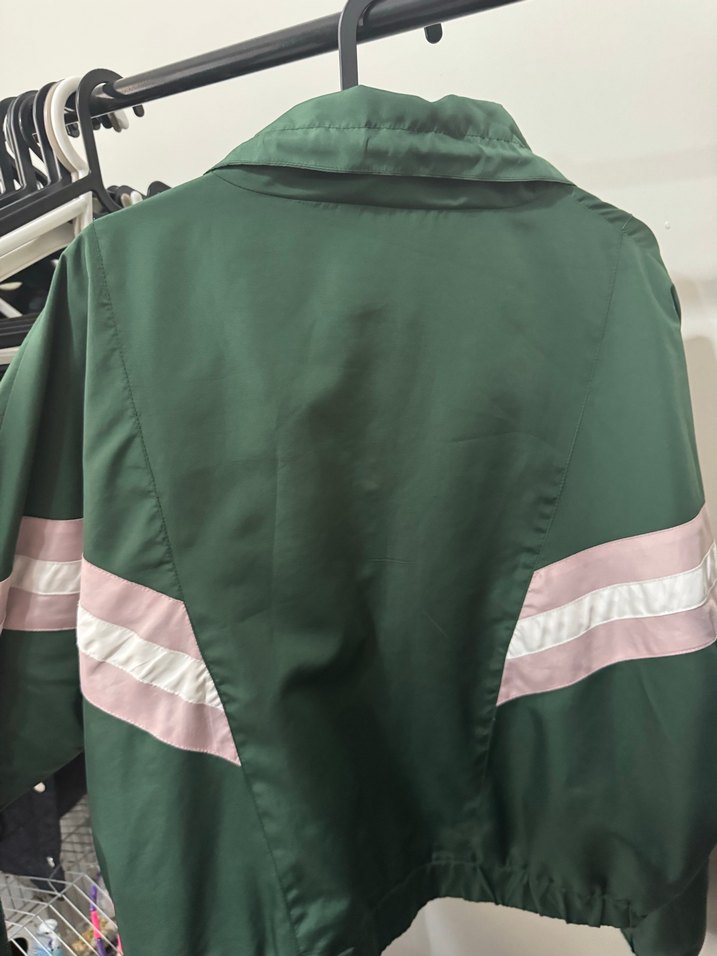 Yeşil Fermuarlı Kadın Yağmurluk - Görsel 3