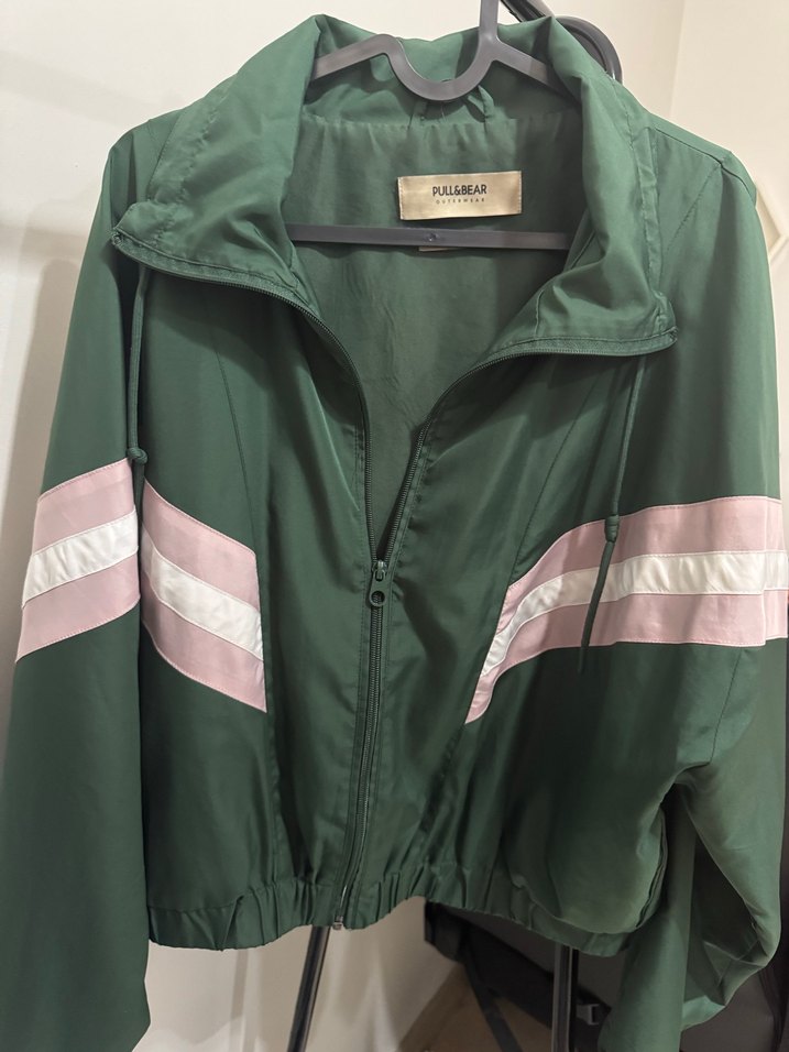 Yeşil Fermuarlı Kadın Yağmurluk - Görsel 4