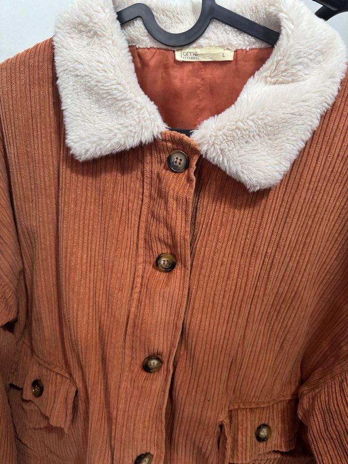 Düğmeli Kadın Ceket - Görsel 2