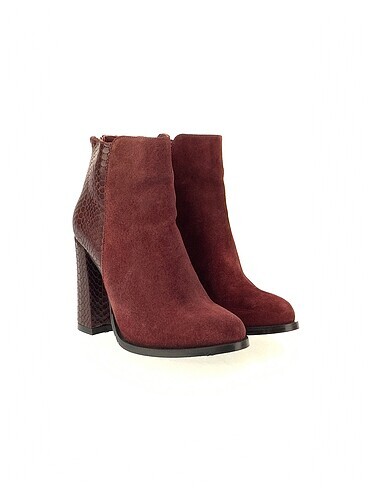 Diğer PreLoved Bot %70 İndirimli.
