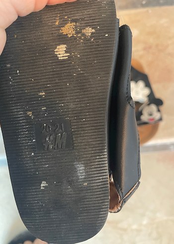 Kız Çocuk Mickey Baskılı Kemerli Terlik - Görsel 3