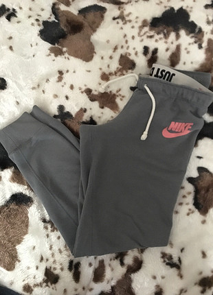s Beden gri Renk Nike eşofman