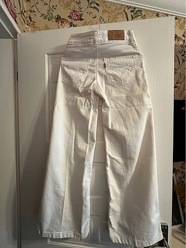 Levis Levis beyaz kot pantolon