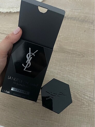 Yves Saint Laurent Ysl parfüm şişesi
