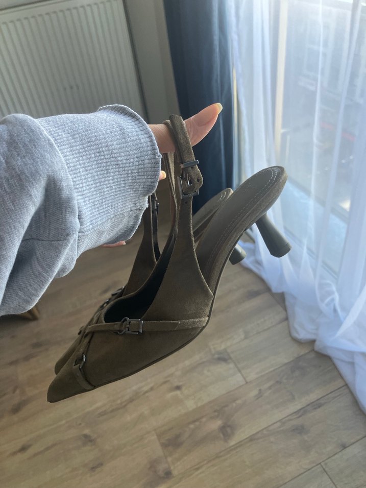 Haki Süet Tokalı Stiletto Kadın Ayakkabı - Görsel 3