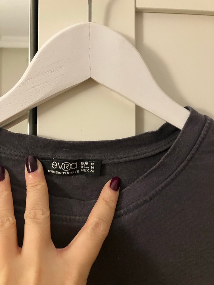 Siyah Nature Baskılı Kadın Tişört - Görsel 3