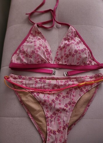 40 Beden Bikini takımı