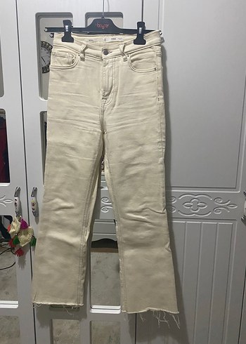 Mango Ekru Yuksek Bel Denim Jean