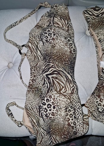 Yilan desenli mayokini - Görsel 4