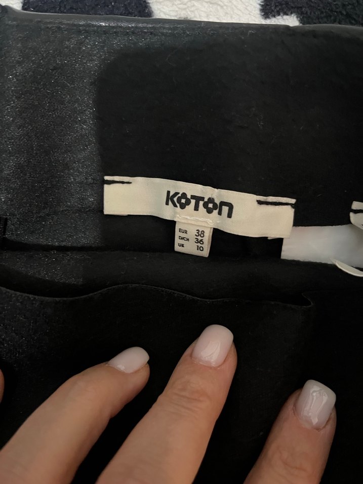 Püsküllü Siyah Deri Mini Etek - Görsel 4