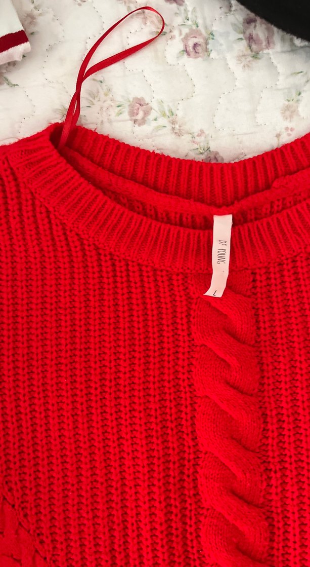 Kırmızı Rahat Örgü Kadın Kazak - Görsel 2