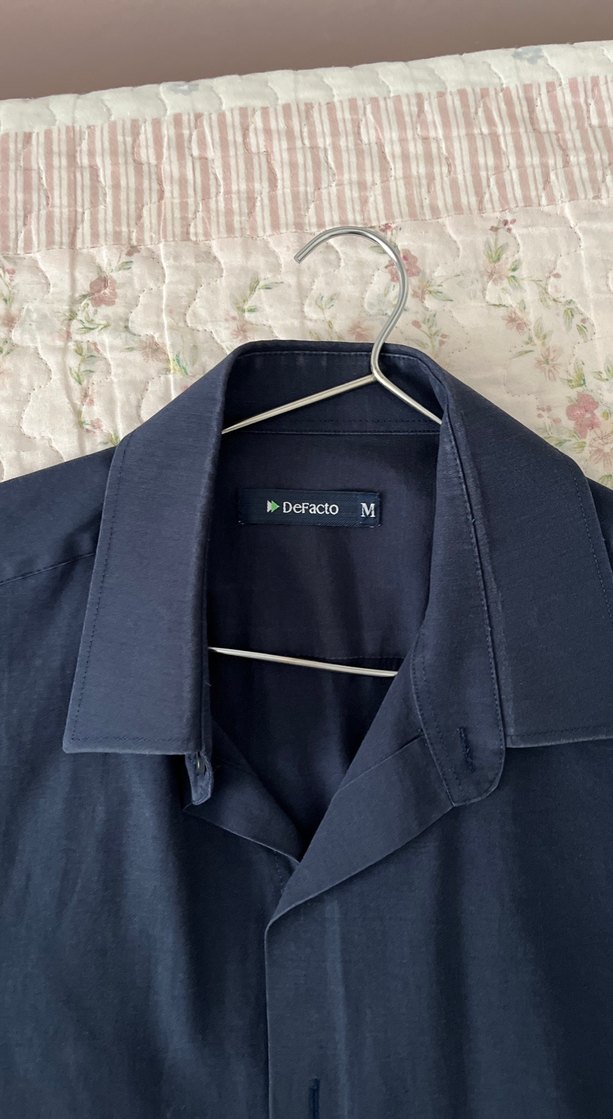 Düğmeli Lacivert Keten Erkek Gömlek - Görsel 2