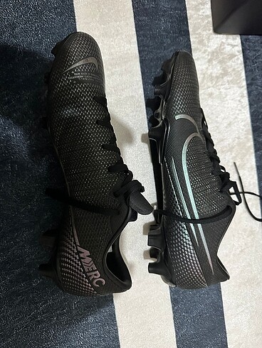 42 Beden Nike krampon