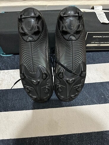 42 Beden çeşitli Renk Nike krampon