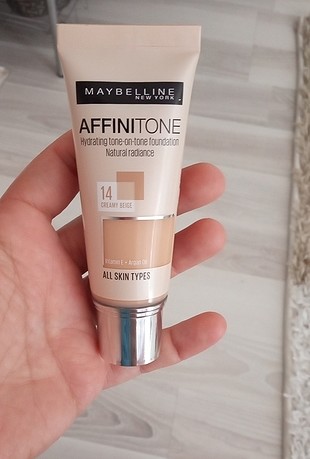 MAYBELLİNe fondoten