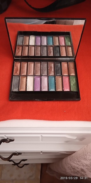 mac far paleti