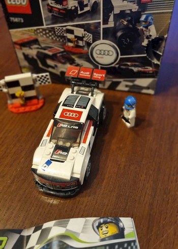 LEGO Audi R8 LMS Yarış Arabası Seti - Görsel 5