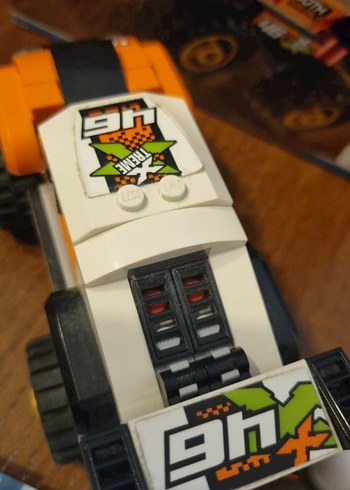 LEGO City Turuncu Off-Road Araba Seti - Görsel 4