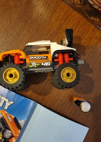 LEGO City Turuncu Off-Road Araba Seti - Görsel 6