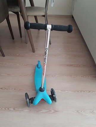 Decathlon Scooter