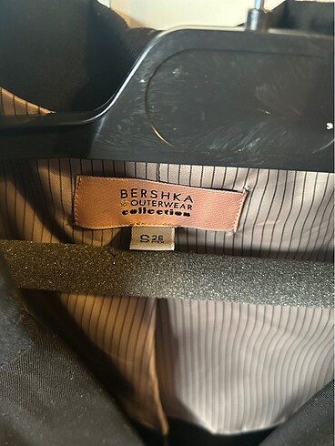 s Beden siyah Renk Bele oturan kesim siyah blazer