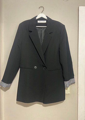 Düğmeli Siyah Kadın Blazer Ceket