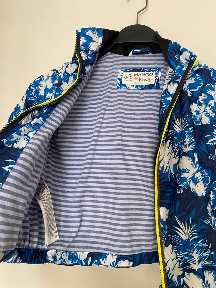 Erkek Çocuk Renkli Baskılı Fermuarlı Yağmurluk - Görsel 4