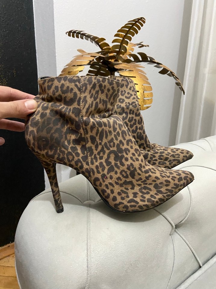 Leopar Desenli Süet Topuklu Bot - Görsel 2