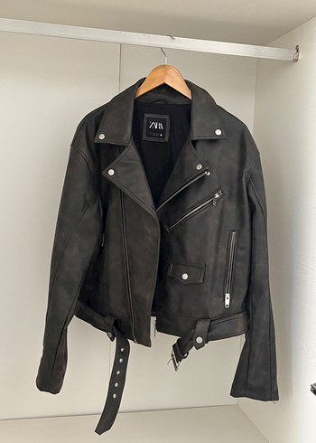 Zara Siyah Deri Biker Ceket