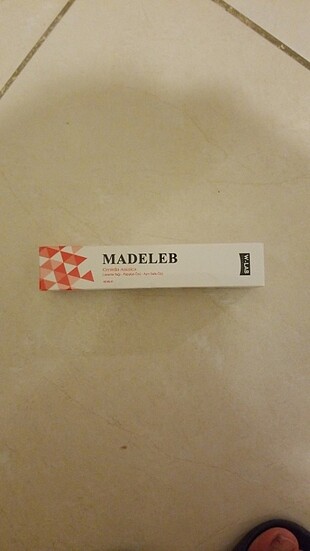 madeleb