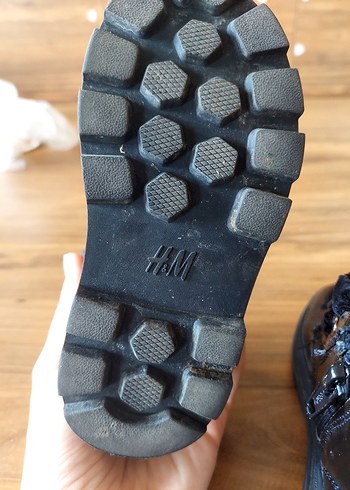 Kız Çocuk Siyah Lastik Tokalı Bot - Görsel 9