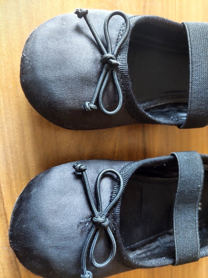 Kız Çocuk Siyah Tokalı Babet Ayakkabı - Görsel 2