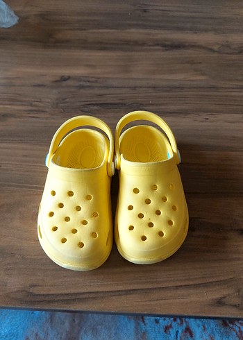 Sarı Kız Çocuk Terlik - Görsel 2