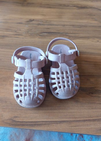 Kız Çocuk Bej Tokalı Sandalet - Görsel 2