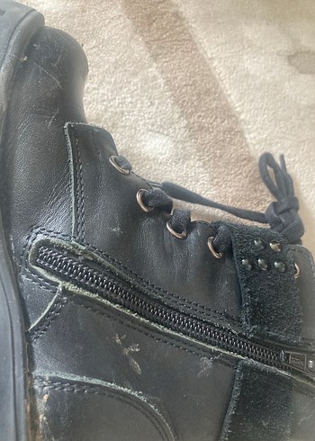 26 Beden siyah Renk Kızlar İçin Siyah Deri Gotik Yılan Desenli Bot