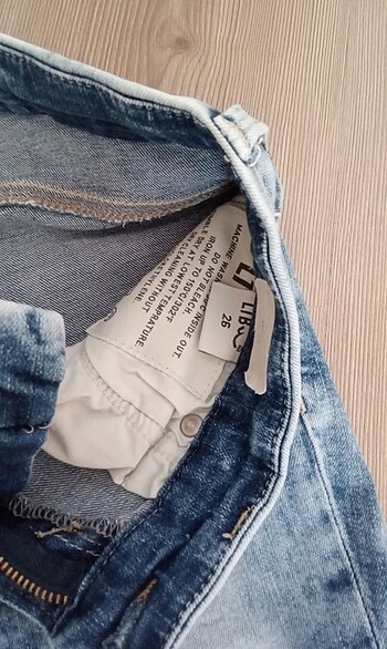 26 Beden mavi Renk Ltb kot jean.