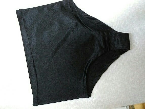 Yüksek bel bikini altı 