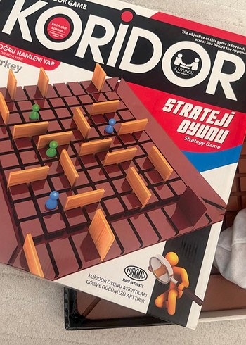 Koridor Renkli Ve Stratejik Masa Oyunu